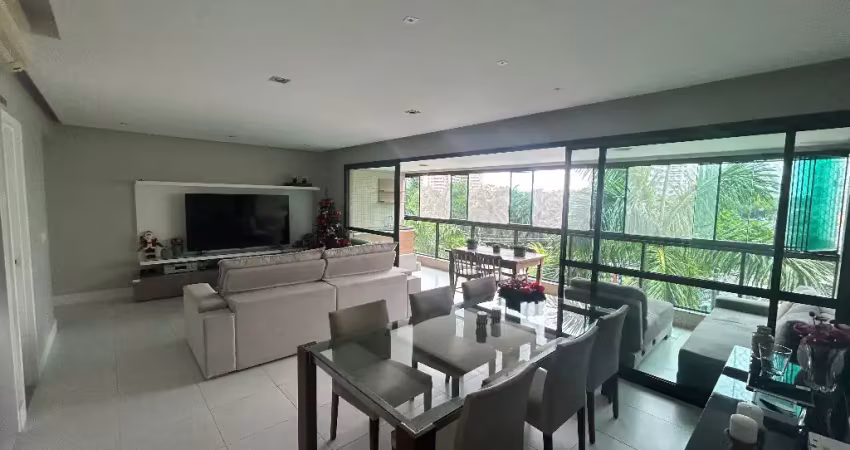 Apartamento com 3 quartos para alugar na Avenida Alphaville, 634, Alphaville I, Salvador