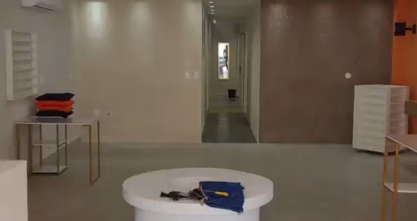 Casa comercial de 180 m² de área total e 135 m² de área construída, pituba