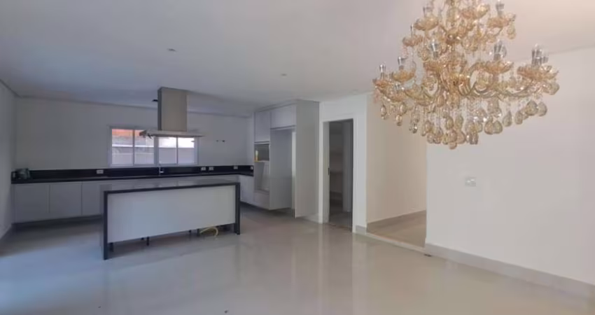 Casa para Venda em Jandira, Jardim do Golf I, 5 dormitórios, 3 suítes, 5 banheiros, 4 vagas
