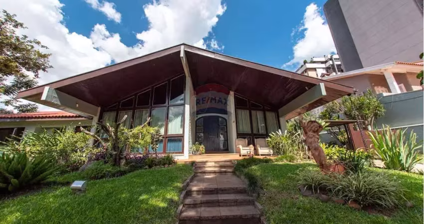 Mansão térrea na vergueiro com terreno de 1342m2  - área nobre na cidade