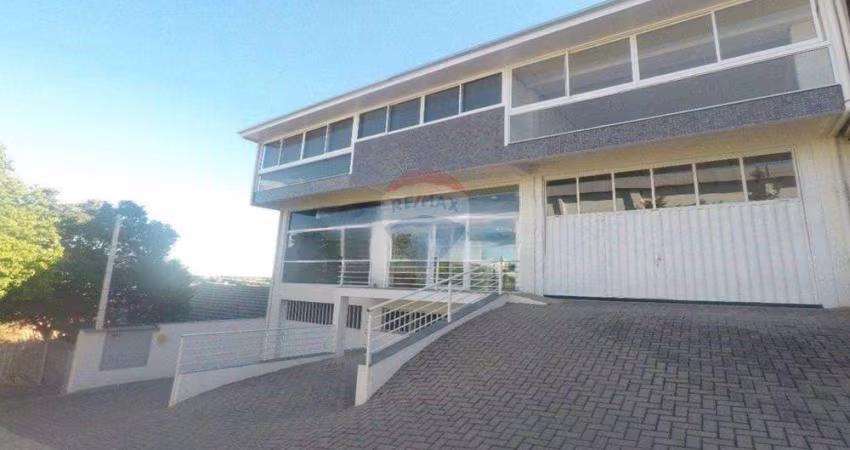 Conjunto Comercial Moderno no Centro de Passo Fundo