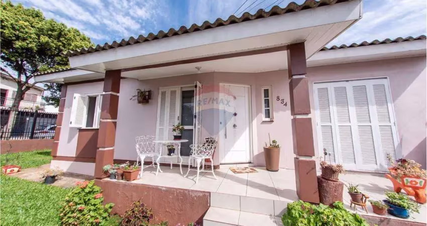 Casa 3 quartos de esquina no bairro são cristovão ii - semimobiliada