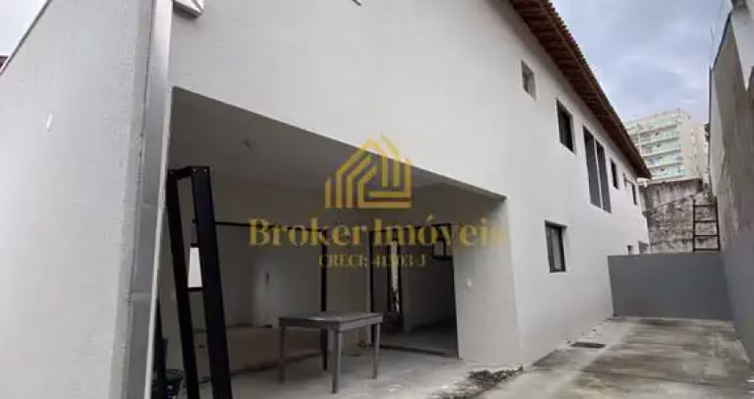 Sobrado com 3 suítes no bairro cidade jardim - caraguatatuba