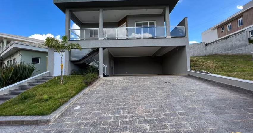 Casa à venda no Condomínio Vale das Águas em Bragança Paulista-SP
