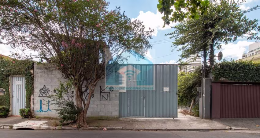 Lote/Terreno à Venda, 300 m² por R$ 1.800.000