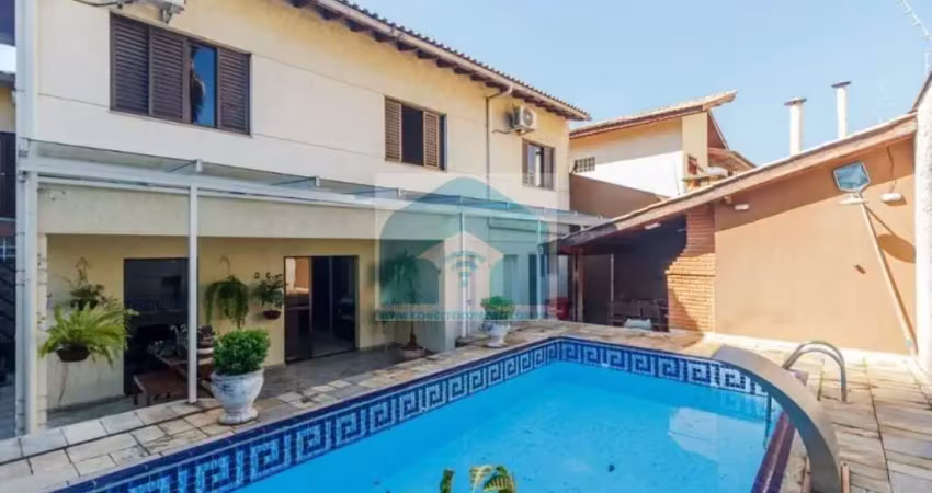 Belíssimo sobrado com 4 dormitórios 2 suítes 4 vagas, piscina 352 m² a Venda Por R$ 2.000.000