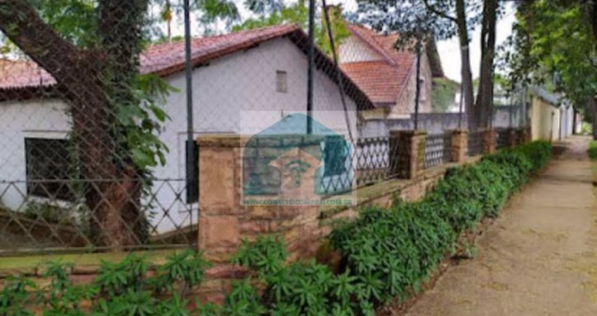 Terreno a venda Brooklin , 1050 metro com construção antiga .