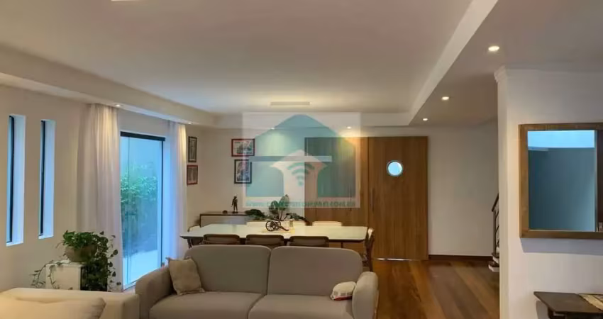 Casa sobrado brooklin paulista com 249m² 3-suites 3 vagas-(reformada)