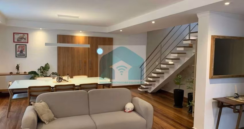 Casa Sobrado Brooklin Paulista com 249m² 3-suites 3 vagas-(REFORMADA)