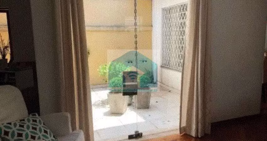 Casa brooklin com 3 quartos e 24banheiros à venda, 250 m²