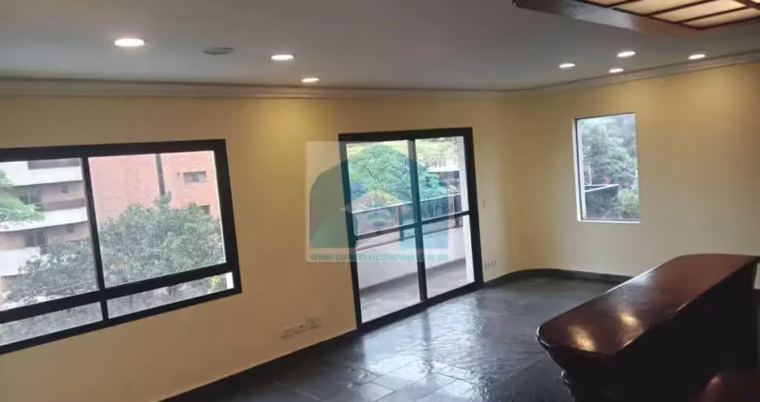 Apartamento em Moema ,4 dormitórios, 3 suites , 4 vagas com lazer.
