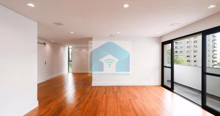 Classic - Apartamentos em Moema com 181m², 4 quartos, terraço e 3 vagas. Avenida Divino Salvador