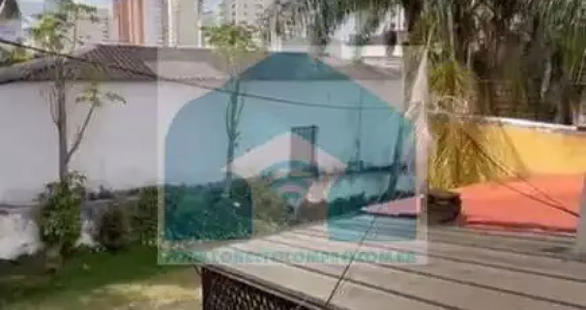 Casa de vila no miolo do campo belo 2 dormitorios com edícula!