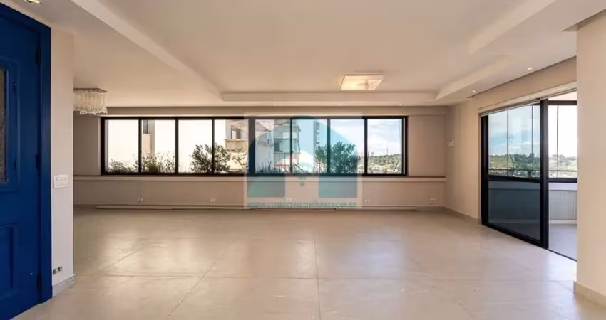 Apartamento reformado 180 metros na vila alexandria