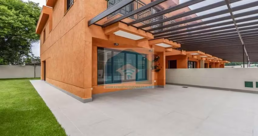 Casa Sobrado  Condominio  Jardim Prudência  291,77 m²   4 suites e 3 vagas