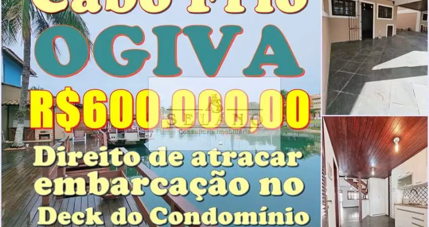 Casa geminada triplex à venda na ogiva, cabo frio - com deck para lancha