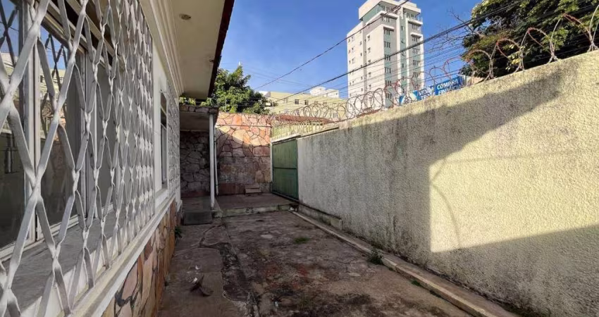 Casa com 4 dormitórios à venda, 180 m² por R$ 650.000,00 - Nova Suíssa - Belo Horizonte/MG