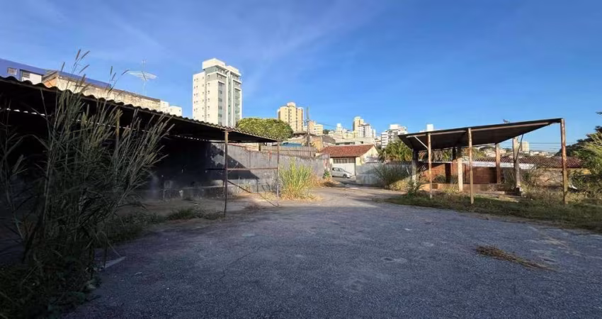 Classe A Imóveis apresenta: Terreno à venda no Nova Suíça