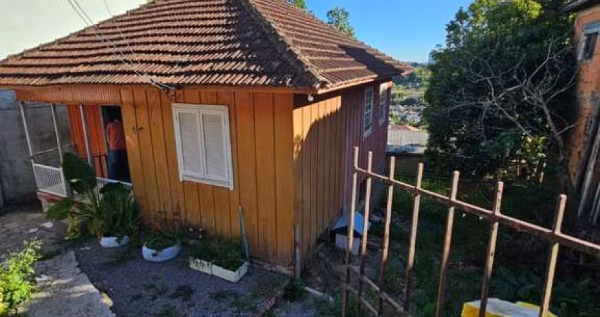 Ferreira Negócios Imobiliários Vende	Casa em Caxias do Sul Bairro Rio Branco Casa