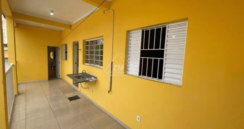 Casa com 3 quartos para alugar no Jardim Nova Europa, Campinas 