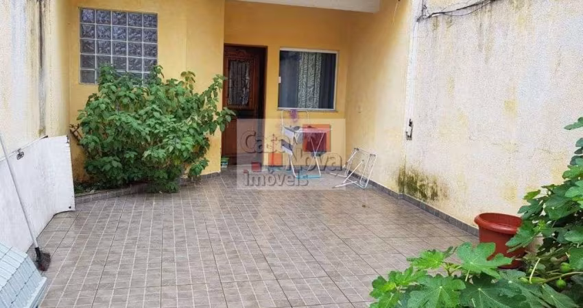 Sobrado a venda na Vila Nivi