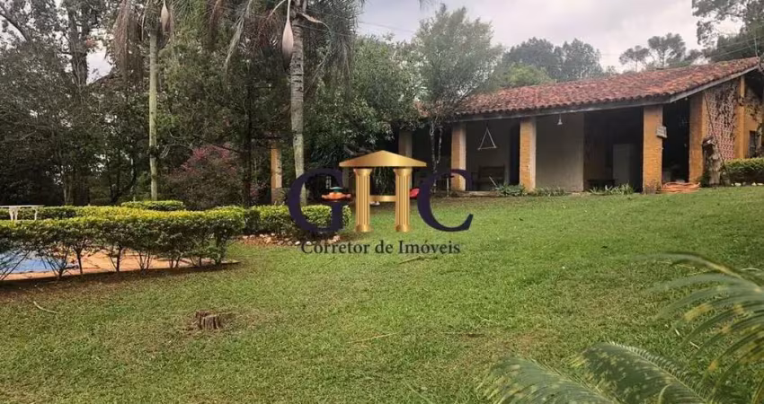 Vendo  sítio em salto de pirapora/sp - bairro do juncal
sítio com 5,6 alqueires - documentação 100%
