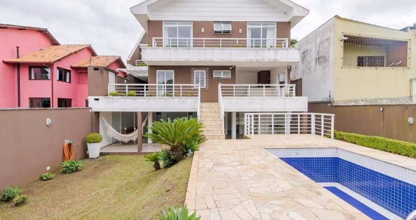 Casa para Venda em Curitiba, Bom Retiro, 5 dormitórios, 1 suíte, 5 banheiros, 7 vagas