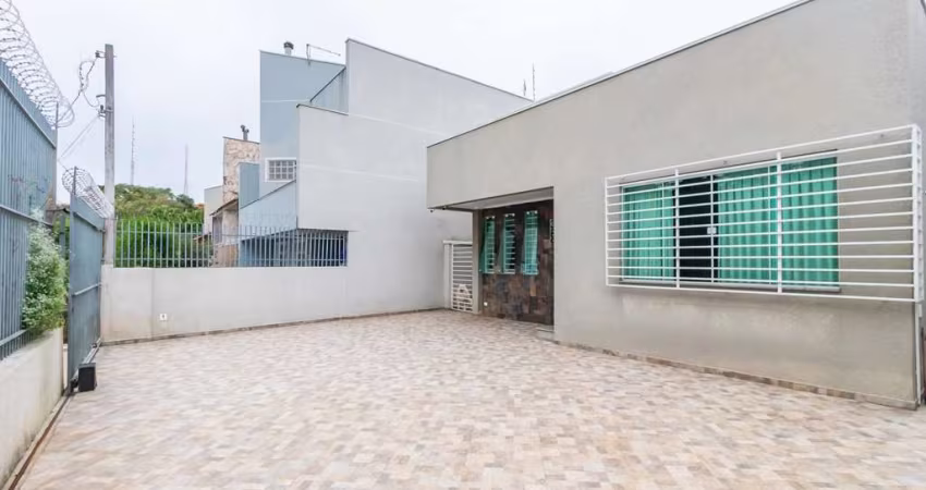 Casa para Venda em Curitiba, Pilarzinho, 2 dormitórios, 3 banheiros, 3 vagas