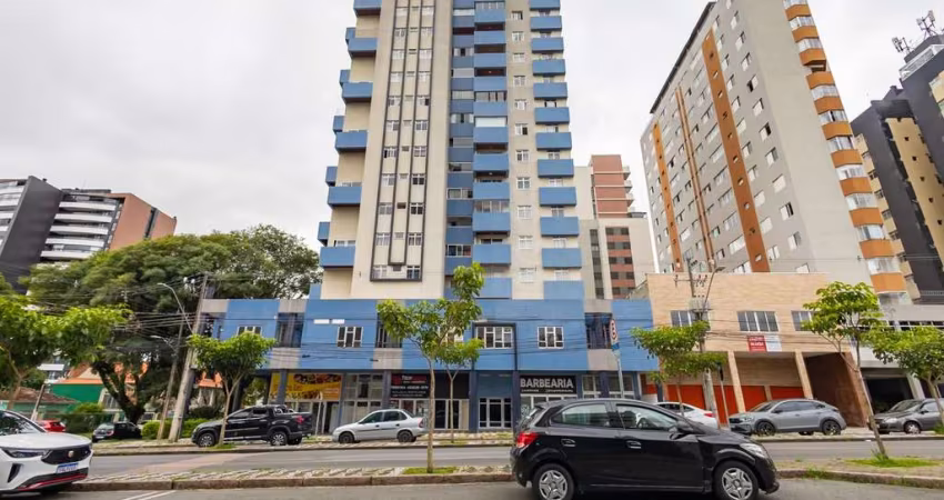 Apartamento para Venda em Curitiba, Cabral