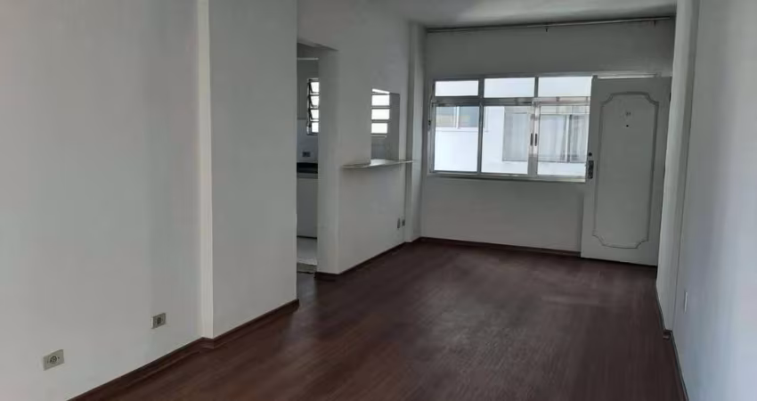 Apartamento 2 dorms Reformado colado no metro Vergueiro