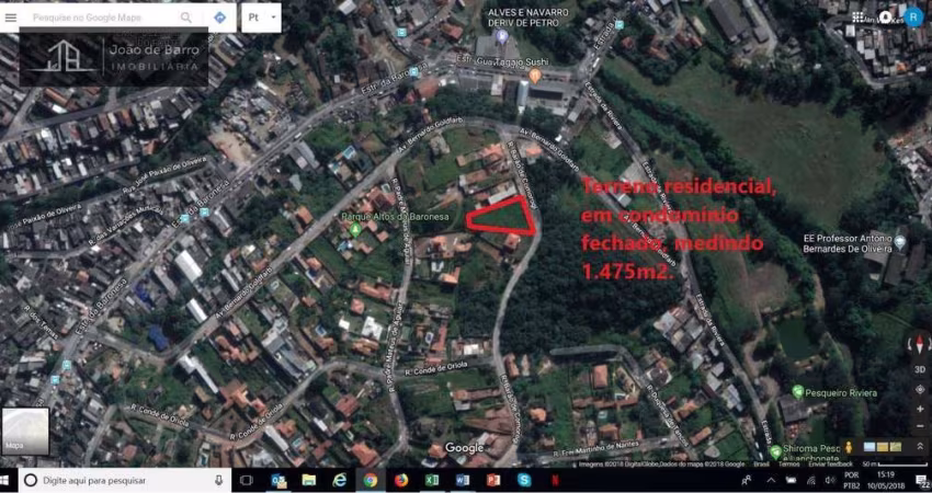 Terreno em condomínio fechado com 1475m²