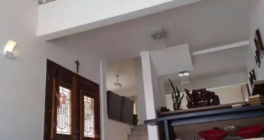 Casa com 4 dormitórios à venda, 217 m² por R$ 1.500.000,00 - Parque Residencial Itapeti - Mogi das Cruzes/SP