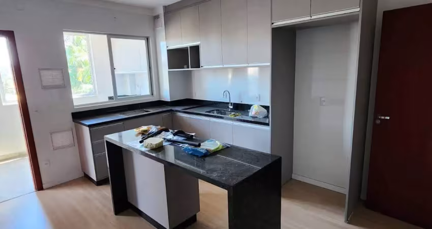 Apartamento com 3 quartos para alugar na Rua Visconde de Mauá, 0, América, Joinville