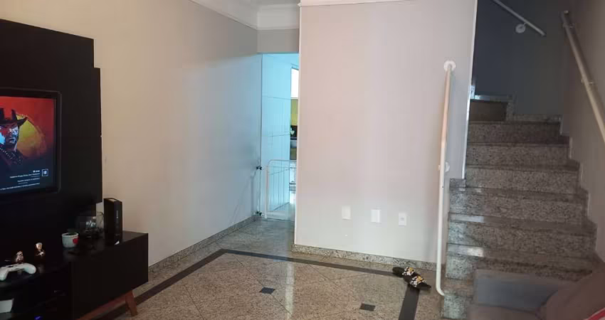Casa de Condominio com 3 quartos na Vila Carrão