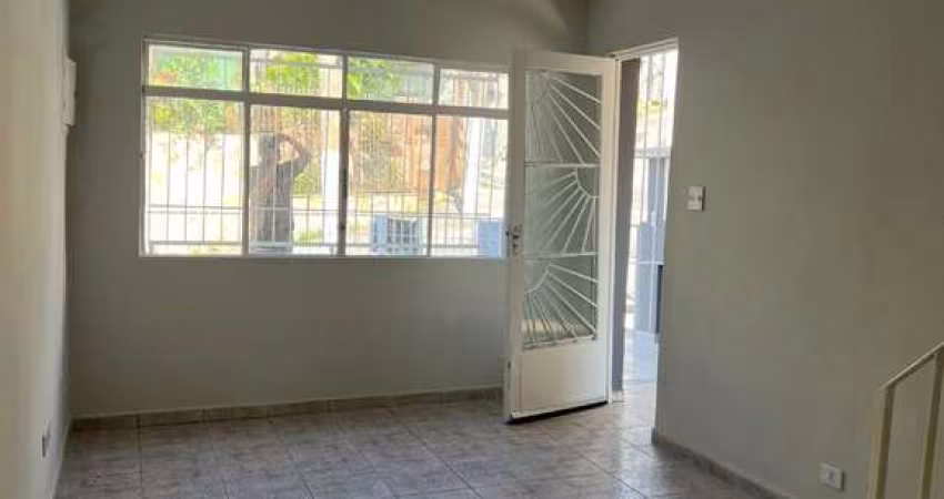 Sobrado com 2 quartos na Penha