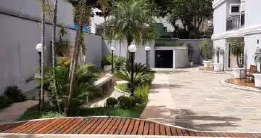 Imperdível casa de condomínio de luxo na mooca - são paulo-sp: 4 quartos, 2 suítes, 2 salas, 5 banheiros, 8 vagas de garagem, 325m²!