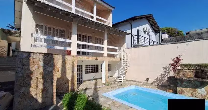 Linda casa/sobrado a venda na vila oliveira em mogi das cruzes
