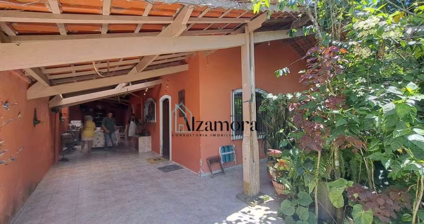 Casa lote inteiro com 3 dormitórios o Ivoty