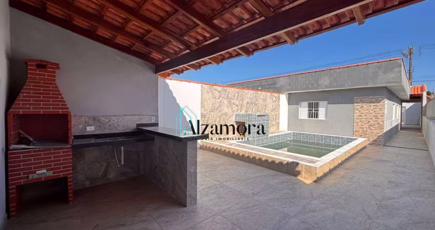 Casa à venda no bairro Cibratel 2 - Itanhaém/SP