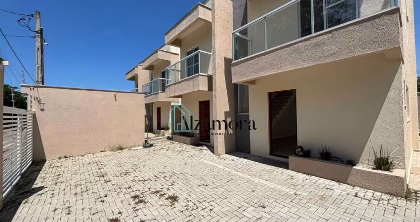 Casa nova com piscina em Condomínio na Quadra do Mar Bairro Suarão Itanhaém -SP