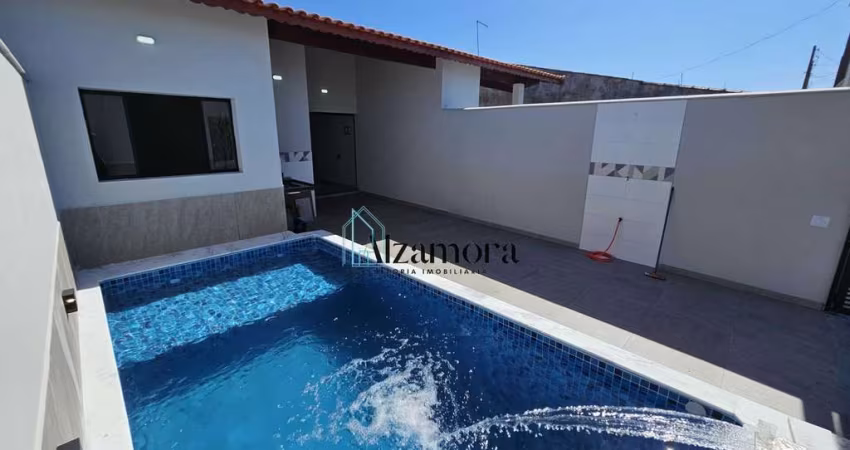 Casa à venda no bairro Bopiranga - Itanhaém/SP