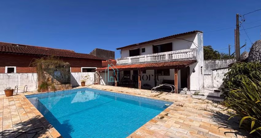 Edícula com piscina no Cibratel 2 - Itanhaém/SP