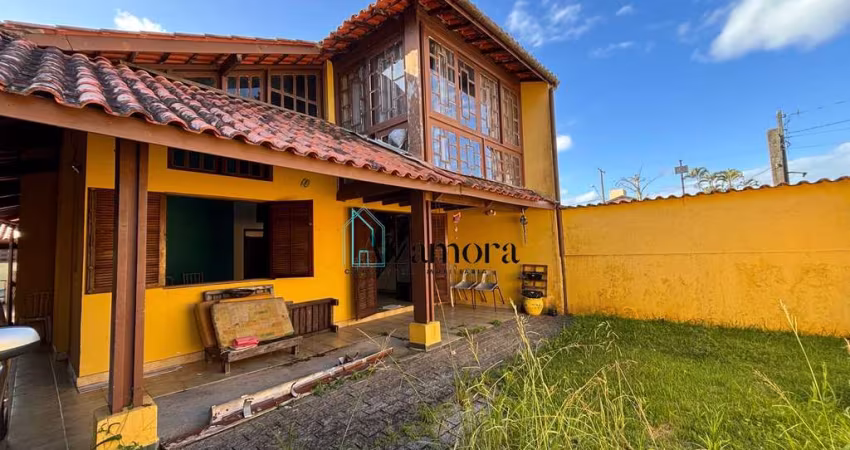 Casa charmosa com 3 dormitórios perto da praia!