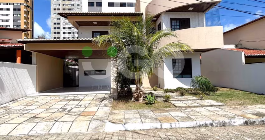 Casa com ótimo espaço interno e fácil acesso em Cidade Verde.