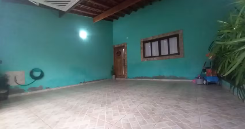 Linda casa a venda na Vila Urupês- Suzano/SP