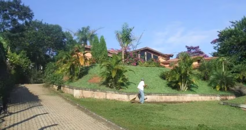 Linda chácara a venda em Santa Isabel/SP