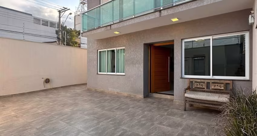 Casa à Venda – 3 Suítes, 147 m² – Jardim São Pedro, Mogi das Cruzes/SP