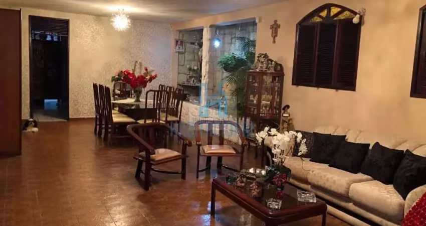 Casa com 6 quartos à venda na Miguel Castro, 712, Lagoa Nova, Natal