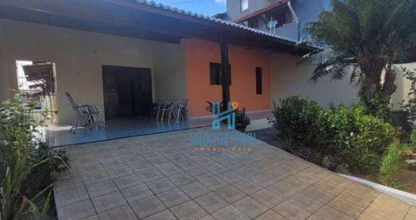 Casa com 4 dormitórios à venda, 145 m² por R$ 450.000,00 - Nova Parnamirim - Parnamirim/RN