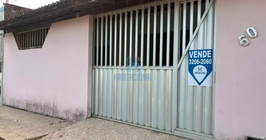 Casa com 2 quartos à venda na Cônego Deoclides Diniz, 60, Planalto, Natal
